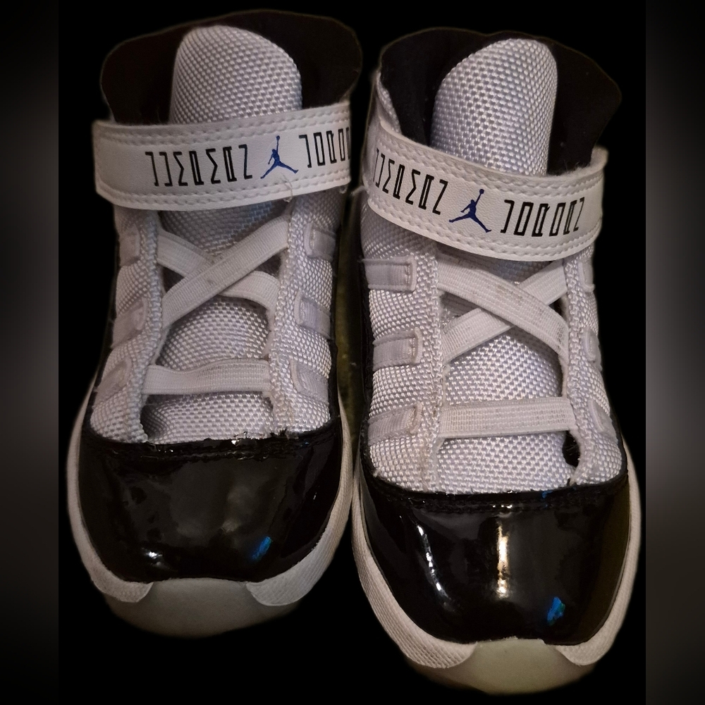 Jordan Kids' White and Black Sneakers with Blue Jumpman